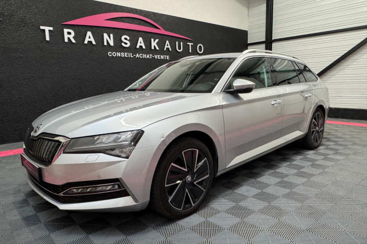 SKODA SUPERB COMBI