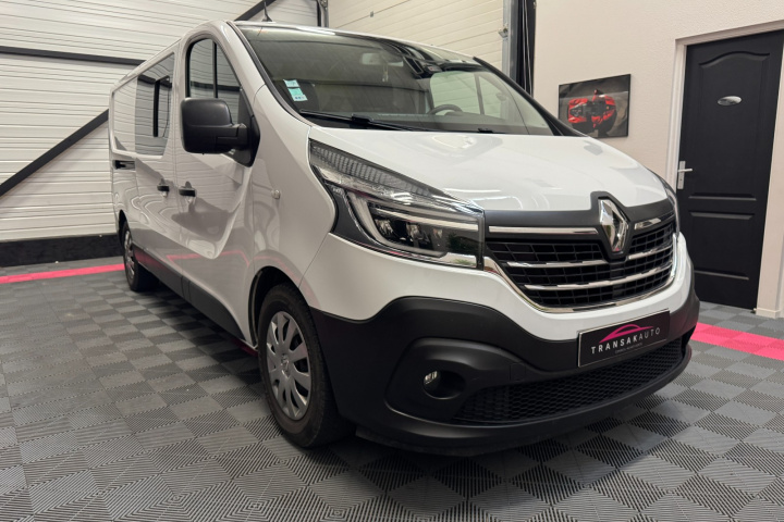 RENAULT TRAFIC FOURGON